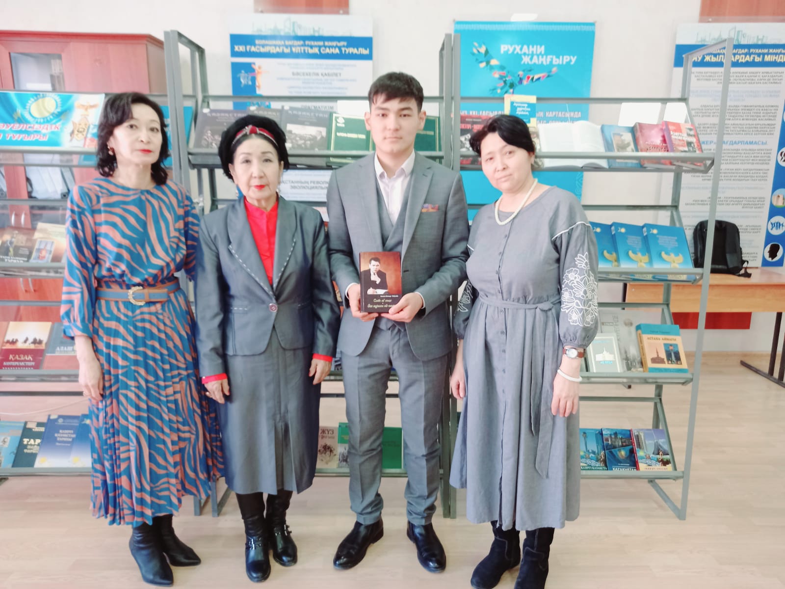 Сіз қазір қарап жатырсыз ТӘУЕЛСІЗДІК – МӘҢГІЛІК ЕЛ ТҰҒЫРЫ