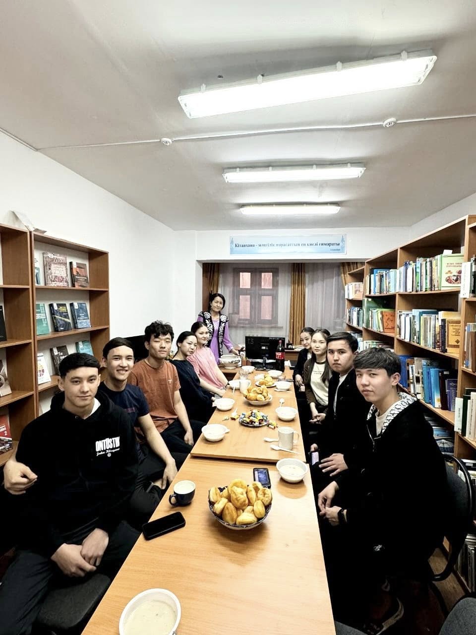 You are currently viewing Жатақханадағы мерекелік сәт